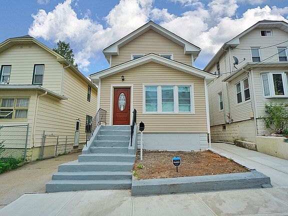 3rd image of 43 Lockman Ave #1