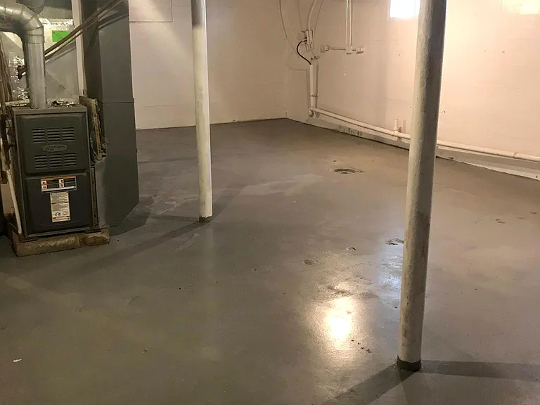 514 Montana Ave — Photo 15
