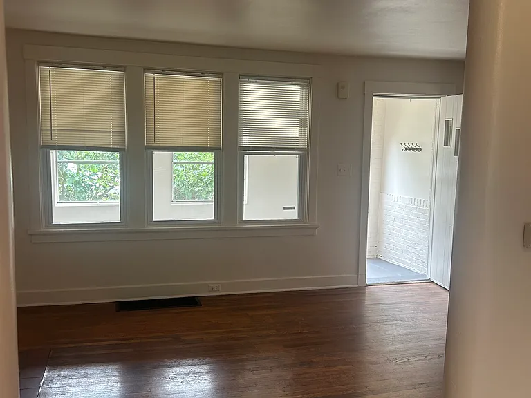 957 Lilac St — Photo 8