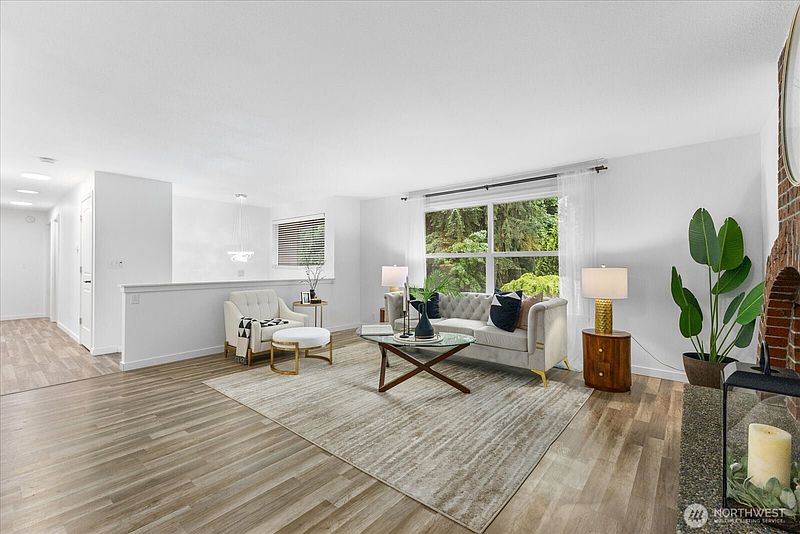 3rd image of 15912 174th Avenue NE