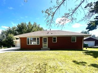 4944 Fielding Rd, Rockford, IL 61102