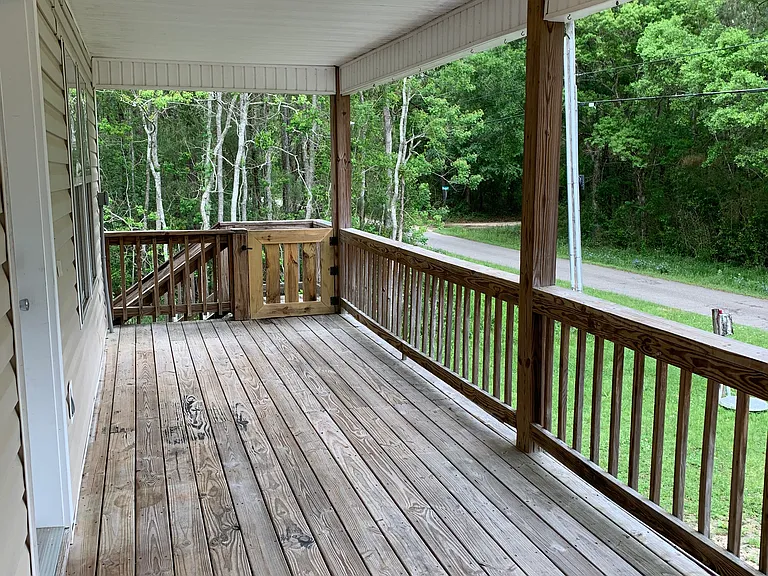 8087 Royal Oak Rd — Photo 3