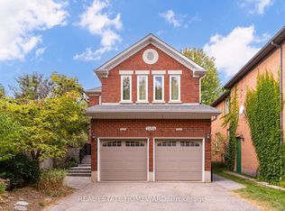 2454 Willowburne Dr #BASEMENT, Mississauga, ON L5M 5G1