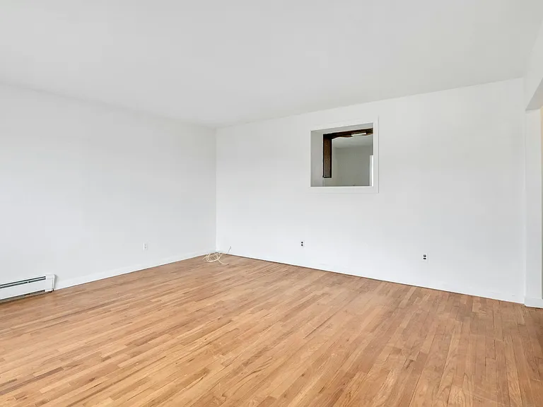 105 Woodside Ave #2 — Photo 16