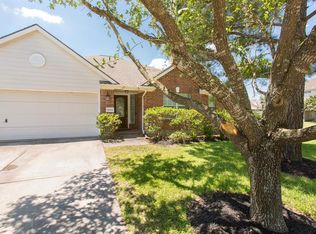 19702 Fawns Crossing Dr, Tomball, TX 77375