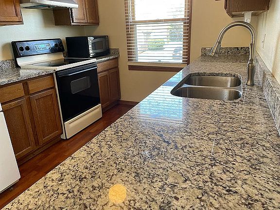 2nd image of 541 Westwinds Dr