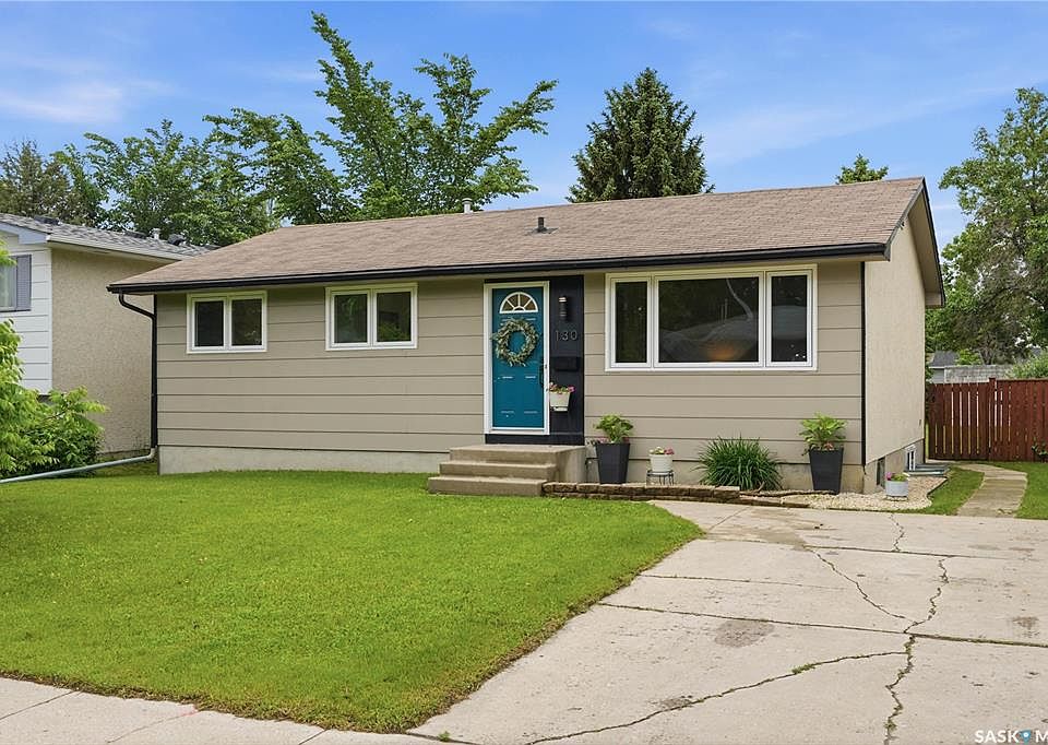 1st image of 130 Birch CRESCENT