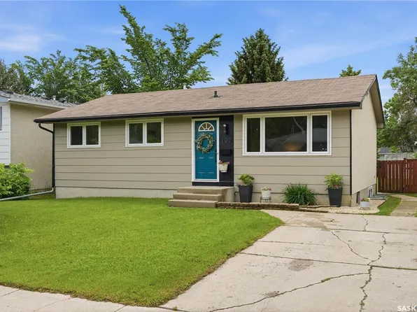 130 Birch CRESCENT, Saskatoon, SK S7N 2M3