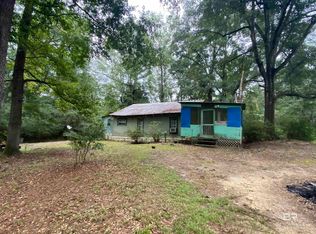 96 Russell Ln, Brewton, AL 36426