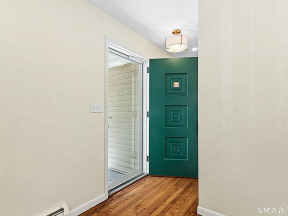 5th image of 140 Spring Street