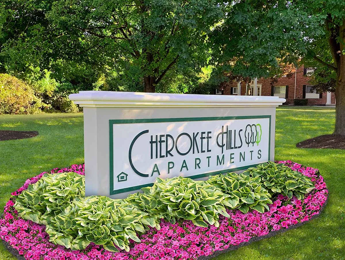 Cherokee Hills Apartments — Photo 1