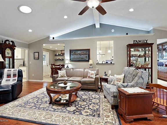 5th image of 12032 Stacy Scott Ct