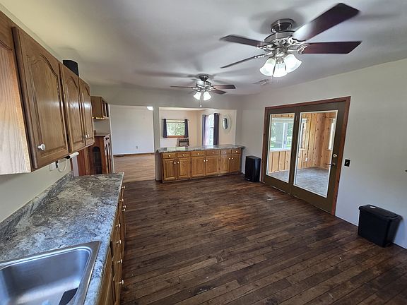 5th image of 6632 Cedar Creek Rd