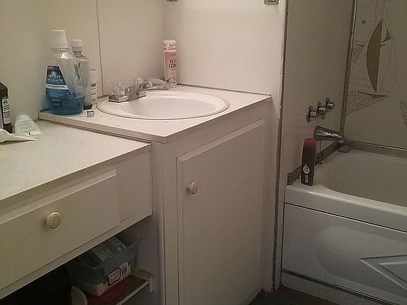 2nd image of 103 N Colony Ct