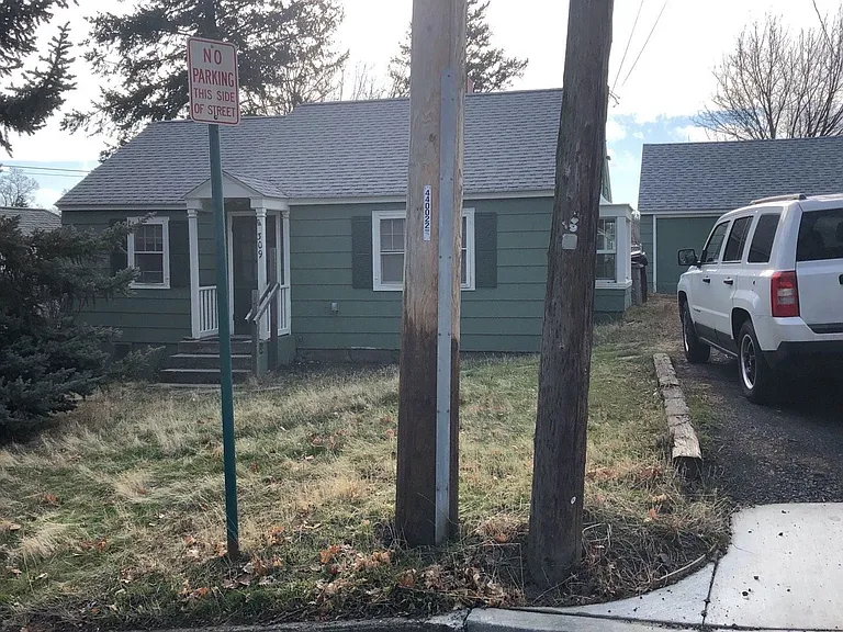 309 NW Cleveland St — Photo 30