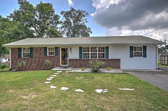 2nd image of 108 Persia Estates Dr
