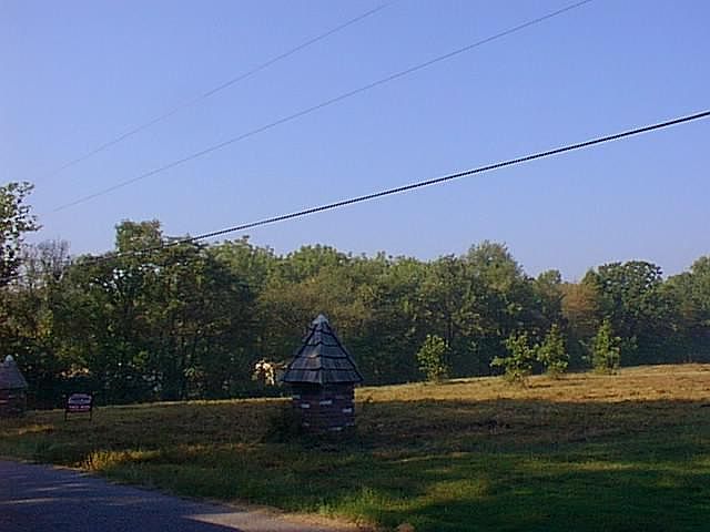 2nd image of Rockwood Dr