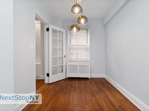 414 East 52nd Street 8F image 6 of 6