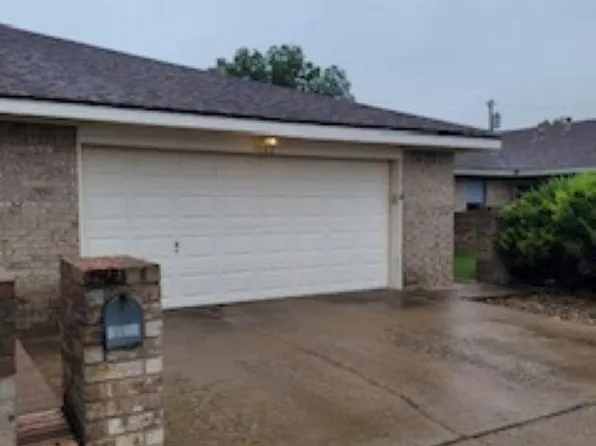 1123 W Caprock St, Hobbs, NM 88240