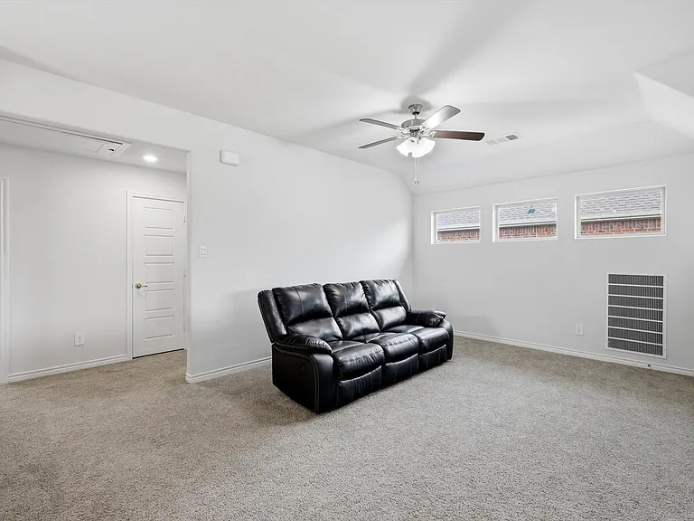 9800 Quail Pointe Rd — Photo 15