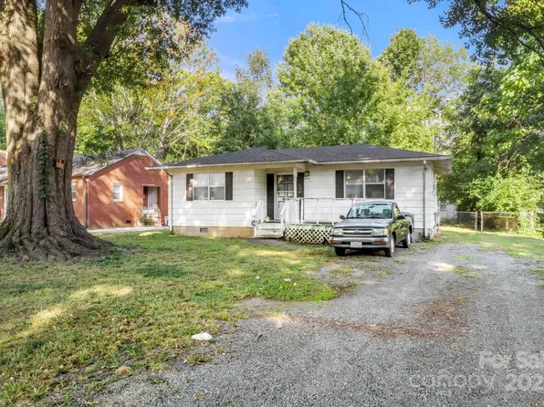 4214 Blackwood Ave, Charlotte, NC 28205