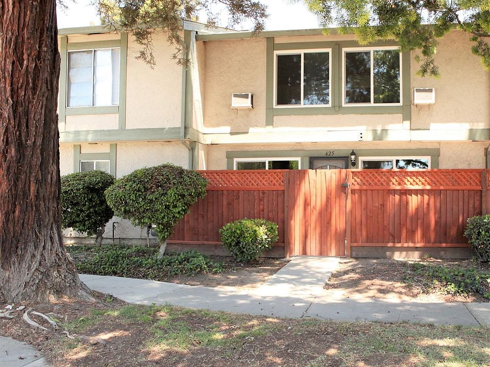 1st image of 625 Balfour Dr