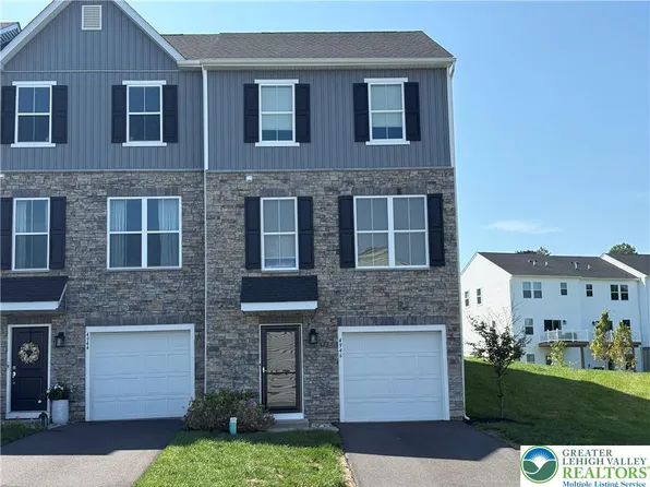 4946 Brookside Ct, Coopersburg, PA 18036