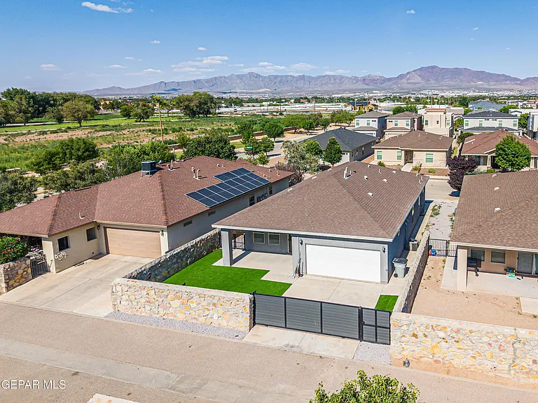 6557 Toivoa Pl — Photo 48