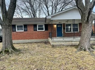 4913 Woodhill Ln, Louisville, KY 40219