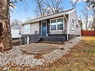 10000 Lackland Rd, Saint Louis, MO 63114