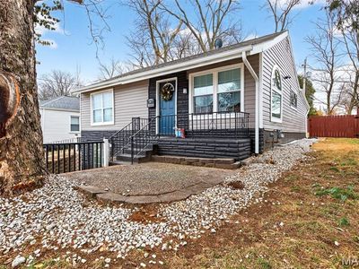 10000 Lackland Rd, Saint Louis, MO, 63114