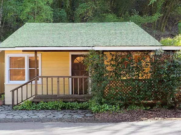 2167 Redwood Drive, Healdsburg, CA 95448