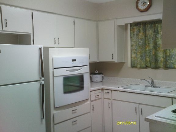 3rd image of 858 N 62nd St