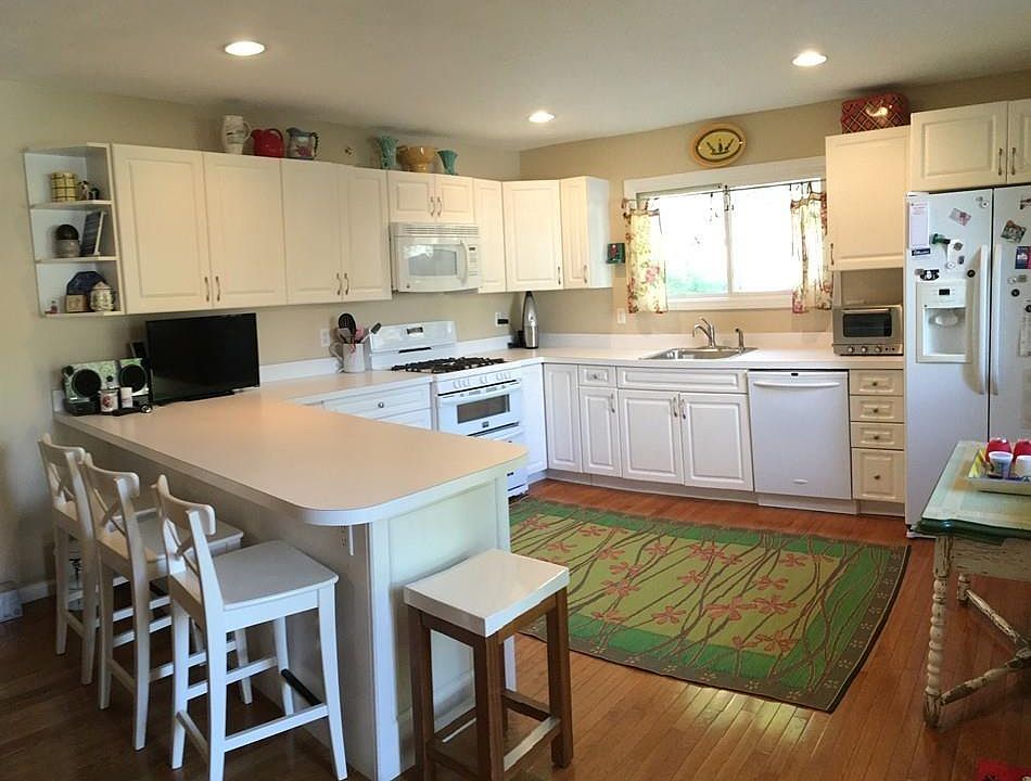 1st image of 26 Brittania Cir #26