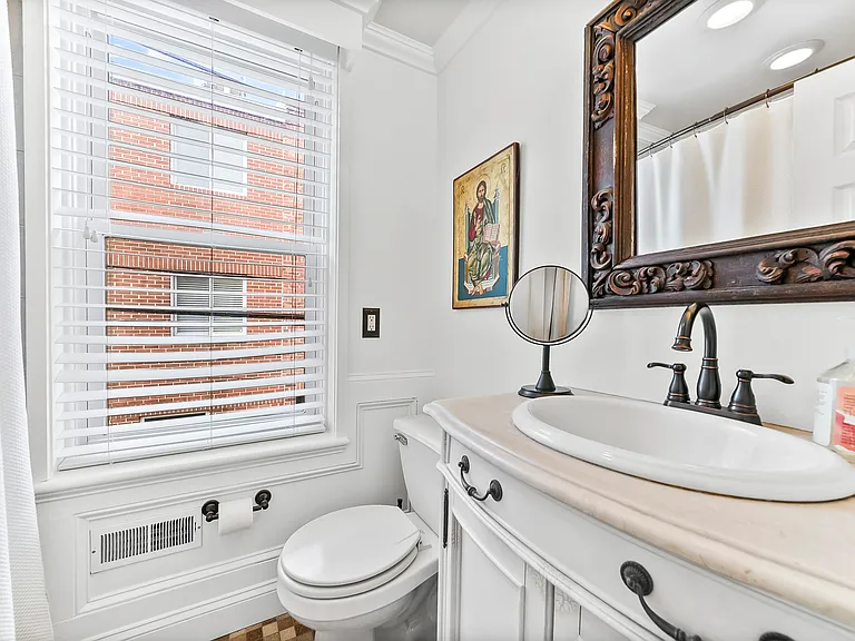 full bathroom