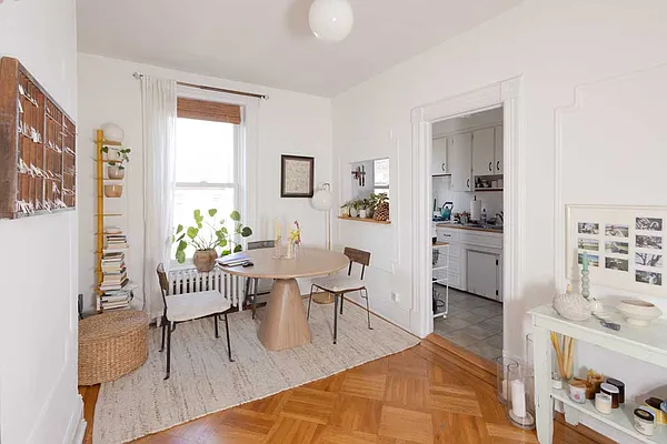 Sold by Compass | media 28