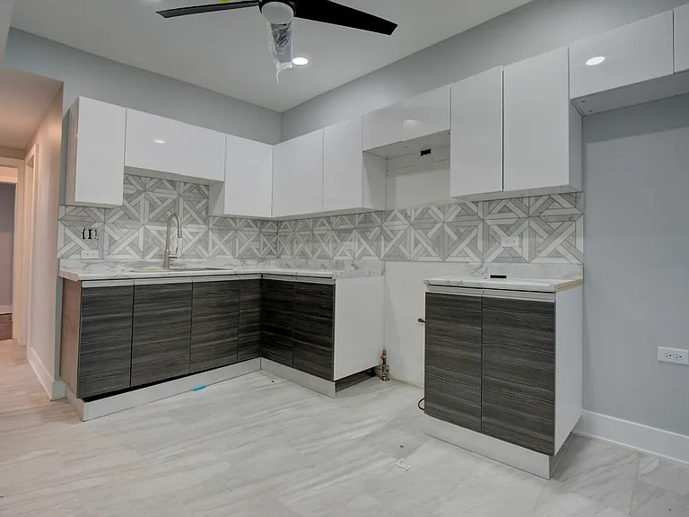 7331 S Dante Ave #2 — Photo 8