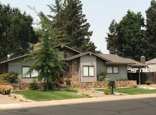 629 Mulholand Dr, Ripon, CA 95366