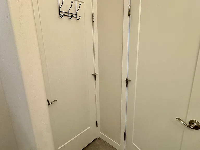 Primary Bedroom Ensuite Bathroom Extra Linen Closet