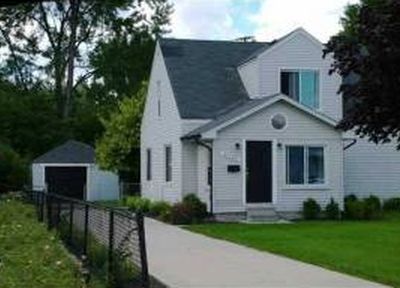 33765 Otto Ave, Fraser, MI, 48026