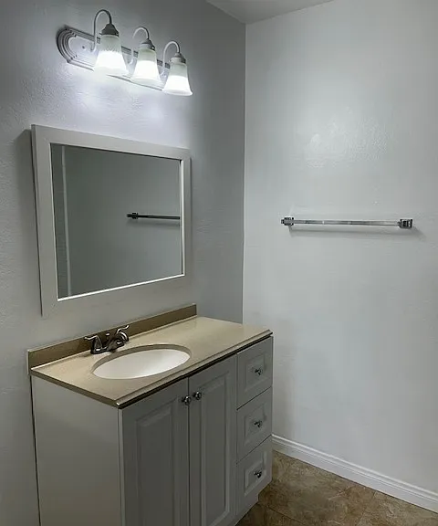 167 S Malena Dr #A — Photo 11