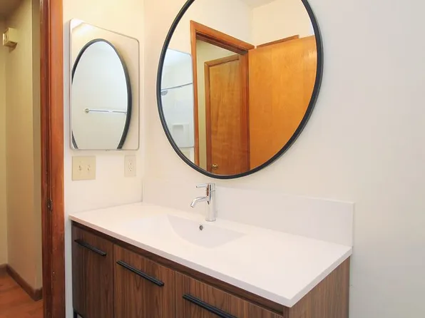 3230 SW Marigold St, 3200-3236 SW Marigold St #3210, Portland, OR 97219