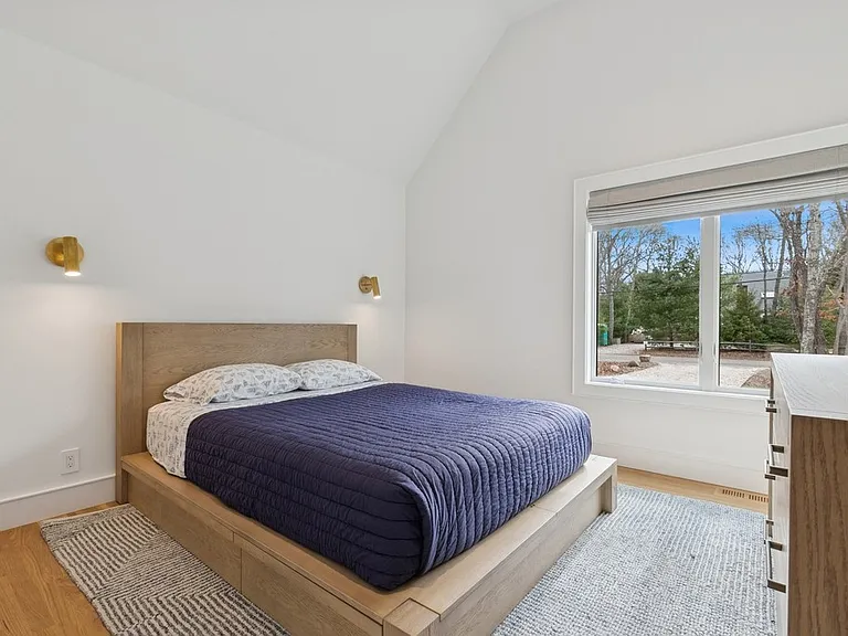 167 Underwood Dr — Photo 14
