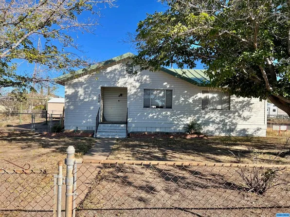 201 Pattie Ave, Hurley, NM 88043