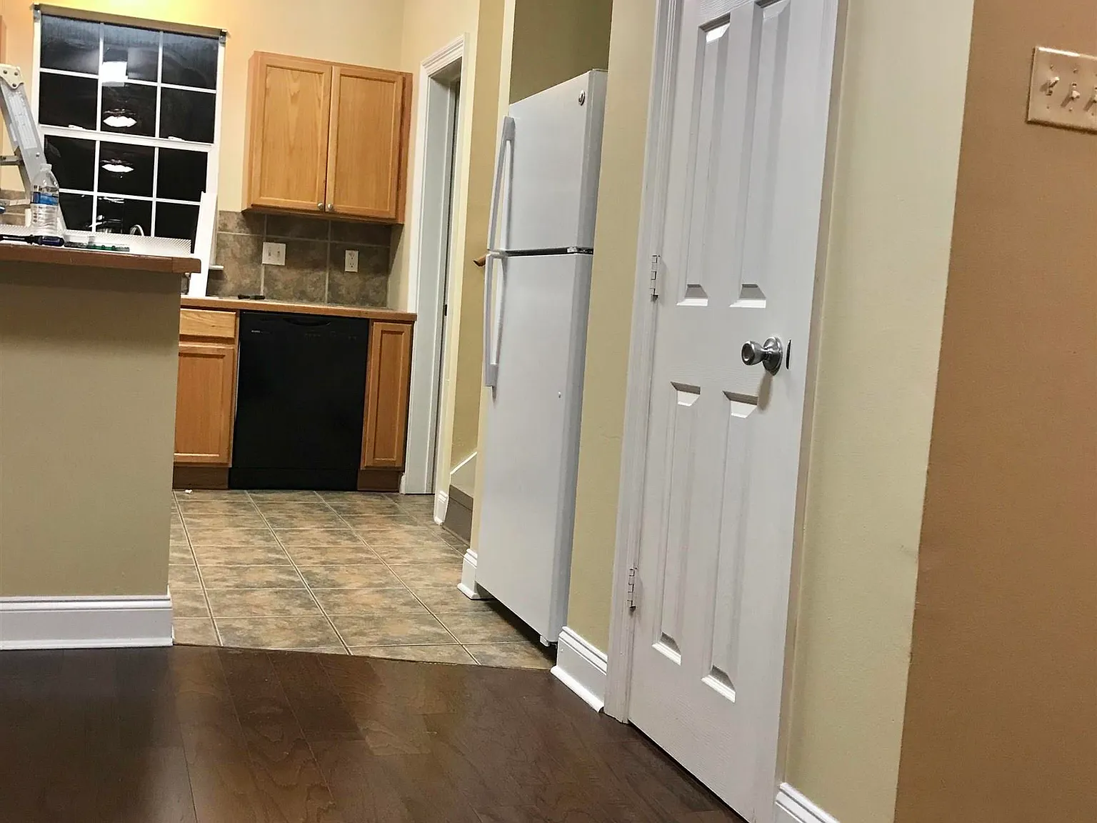 4 bed, 1780 sqft, $1,600 — Photo 2
