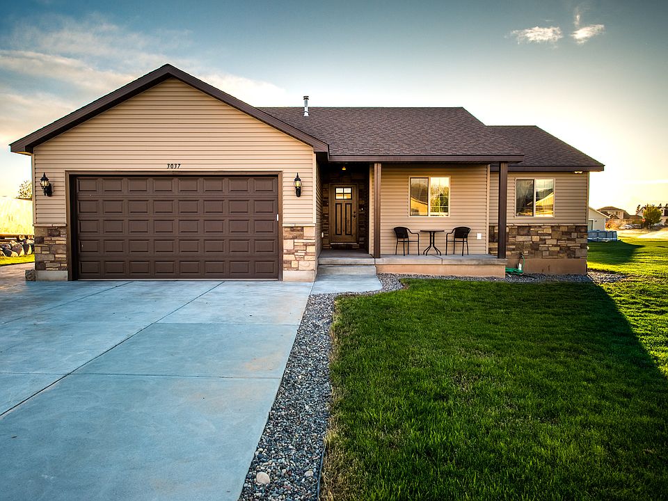 1st image of 3037 Sawmill Cir