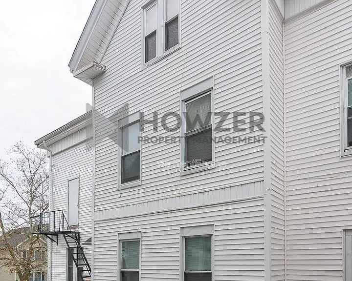 109 Green St #6 — Photo 11