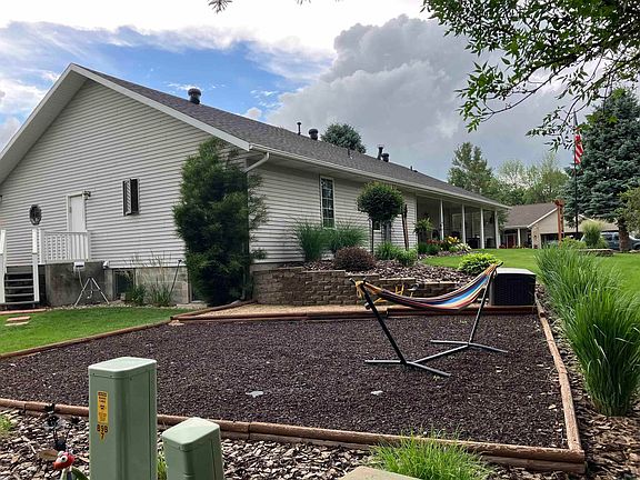 3rd image of 601 Lincoln Ave SE