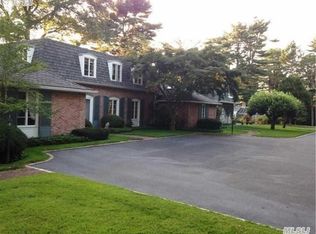 101 No Horse Shore Rd, Mill Neck, NY 11765