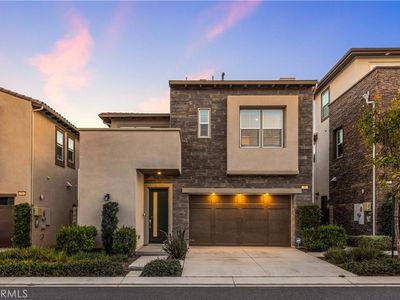 95 Swift, Irvine, CA, 92618